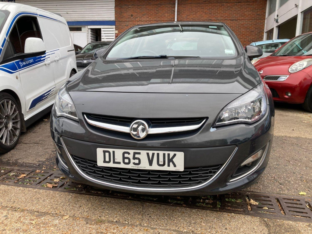 View VAUXHALL ASTRA 1.6 i SRi