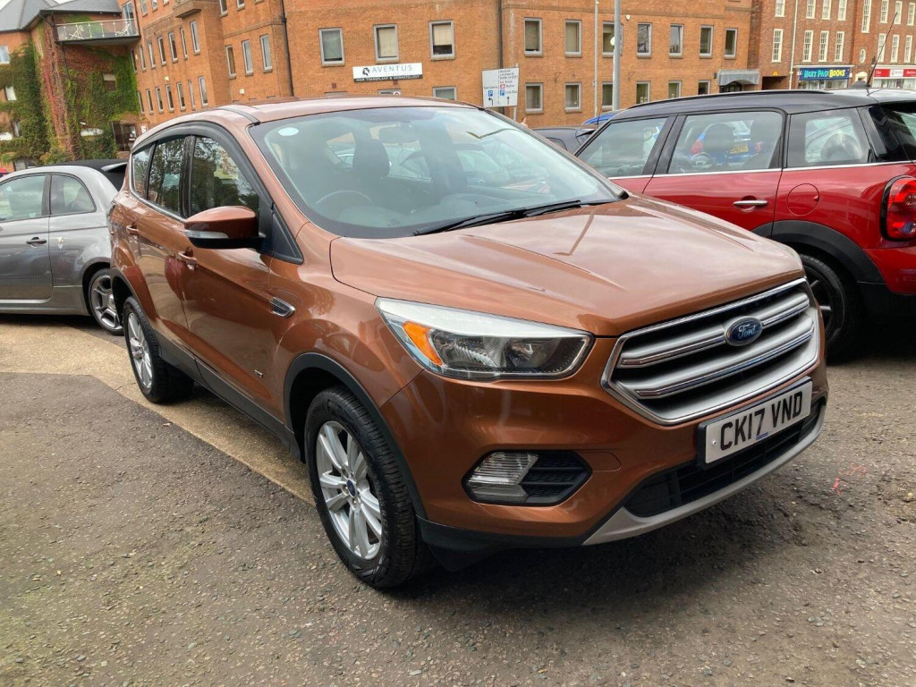 View FORD KUGA 1.5 T EcoBoost Zetec