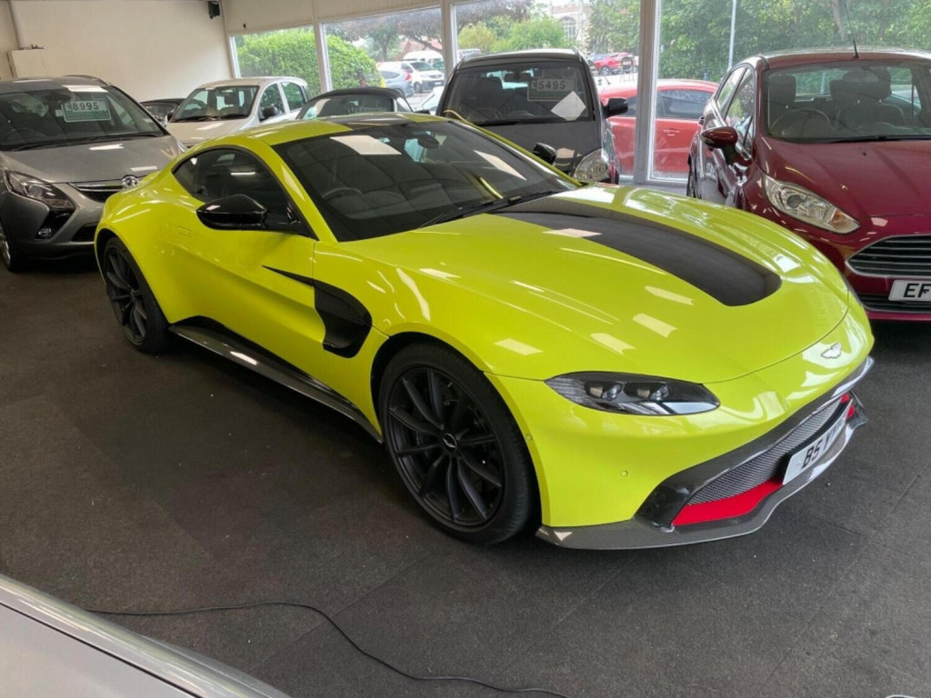 View ASTON MARTIN VANTAGE 4.0 V8