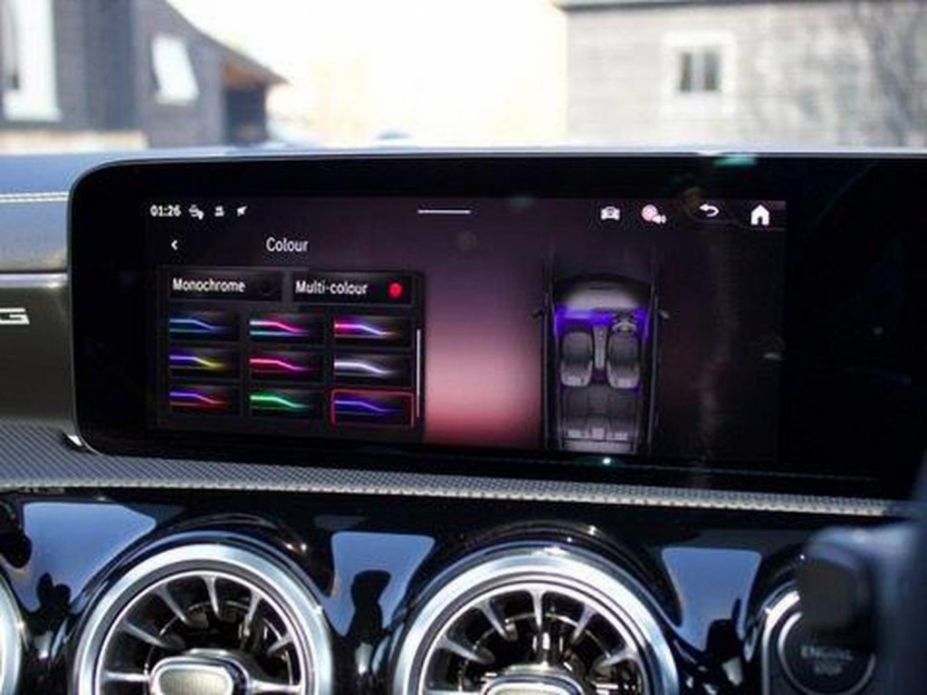 MERCEDES-BENZ A CLASS