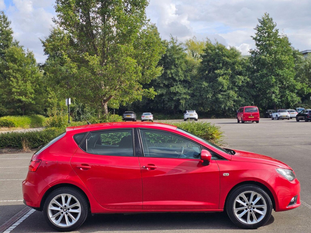 SEAT IBIZA