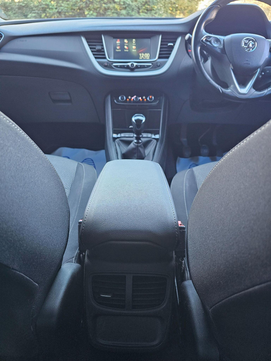 VAUXHALL GRANDLAND X