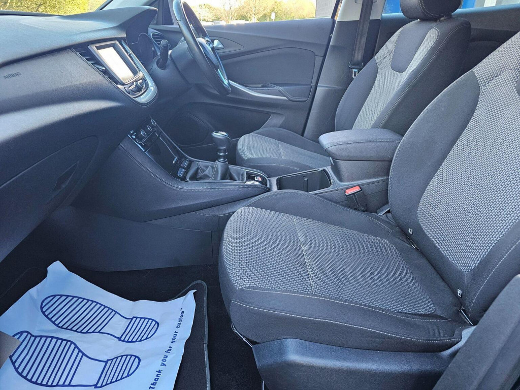 VAUXHALL GRANDLAND X
