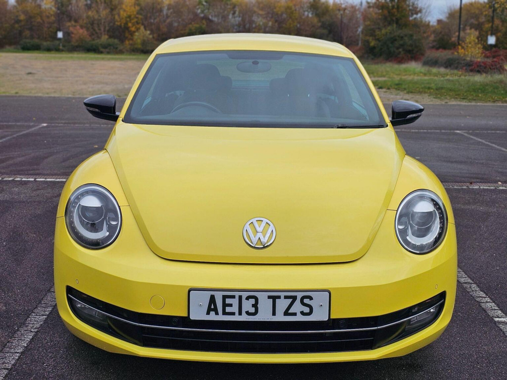VOLKSWAGEN BEETLE