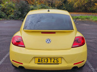 VOLKSWAGEN BEETLE