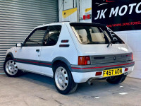 PEUGEOT 205