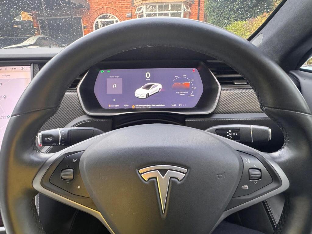 TESLA MODEL S