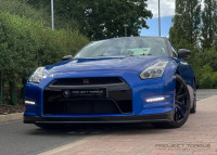 NISSAN GT-R