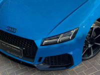 AUDI TT RS