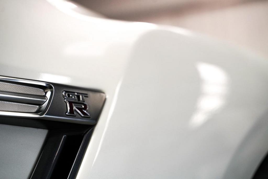 NISSAN GT-R