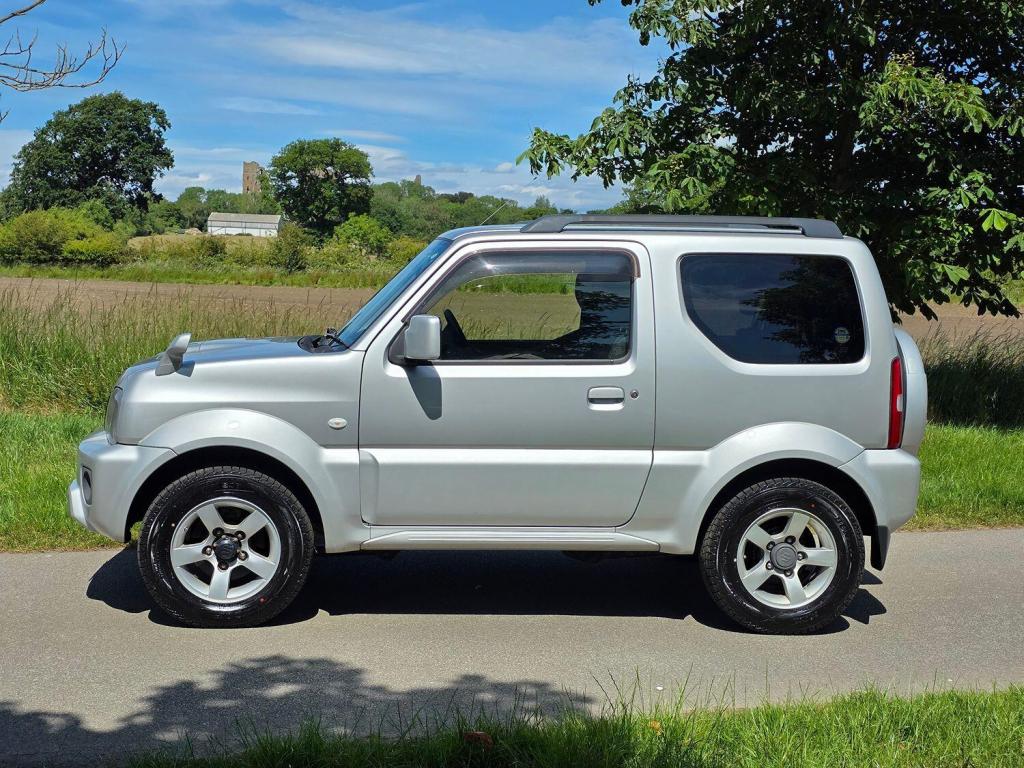 SUZUKI JIMNY