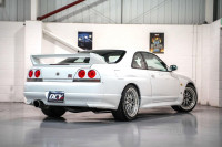 NISSAN SKYLINE
