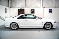 NISSAN SKYLINE