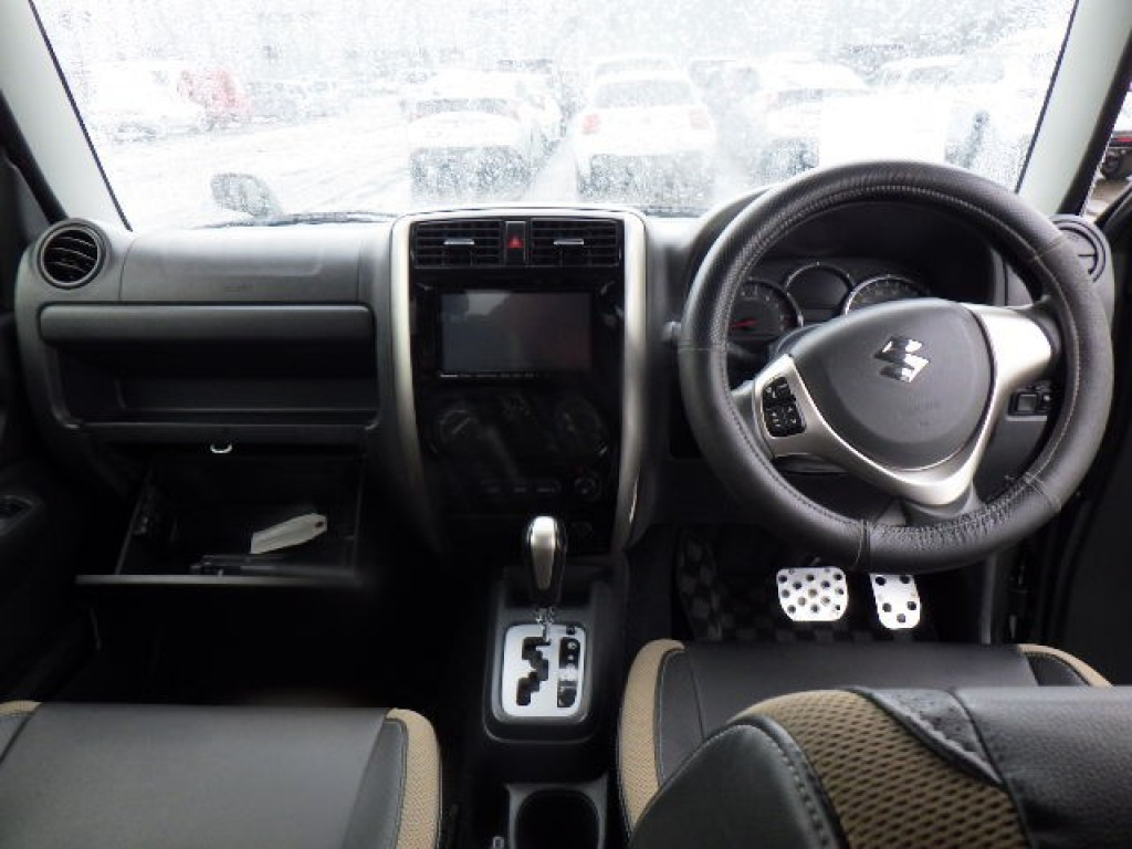 SUZUKI JIMNY