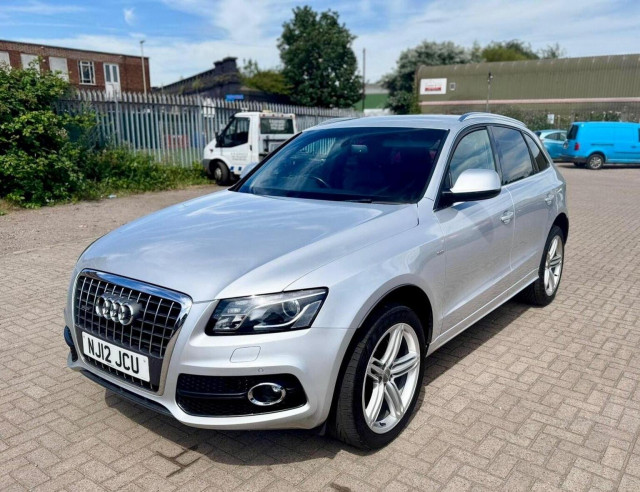 AUDI Q5