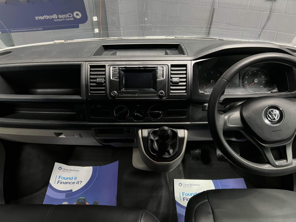 VOLKSWAGEN TRANSPORTER