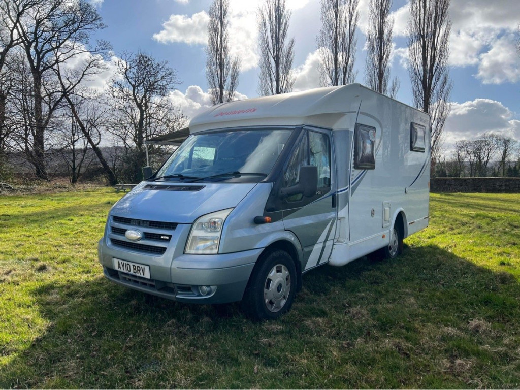 FORD TRANSIT 150 MOTOR CARAVAN