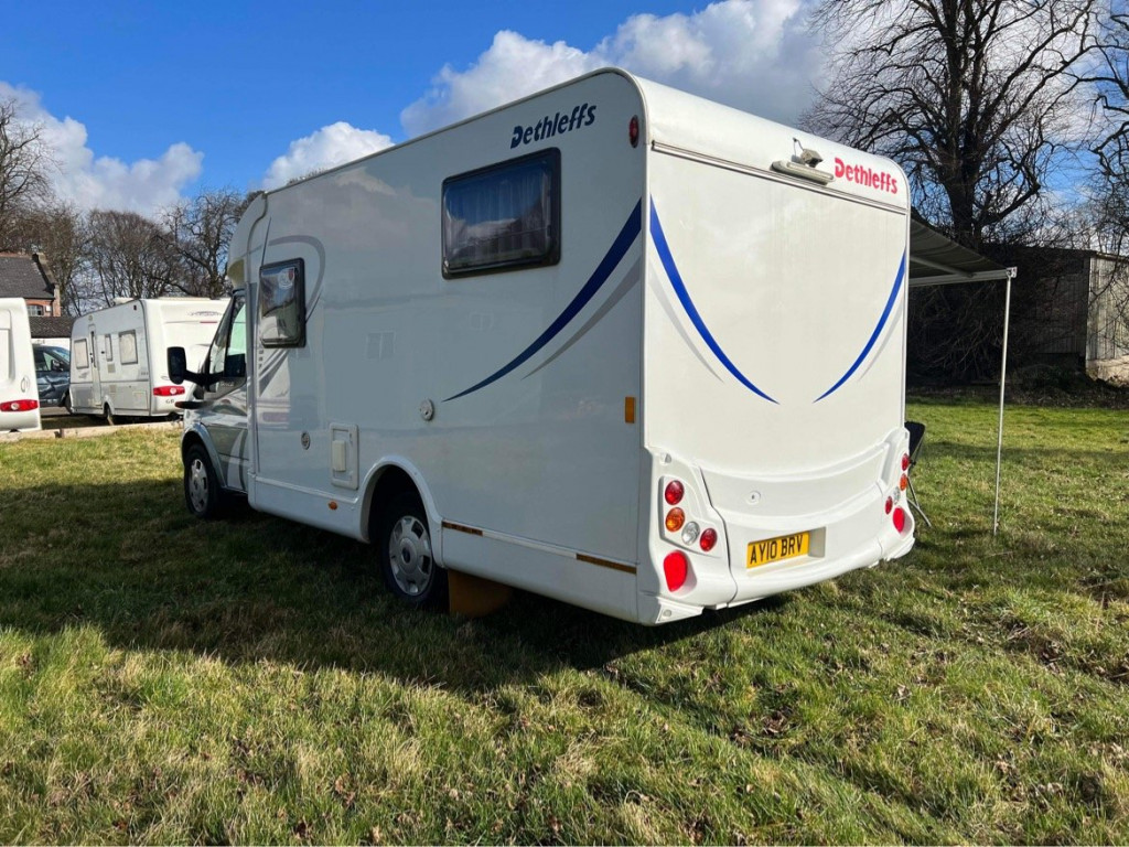 FORD TRANSIT 150 MOTOR CARAVAN