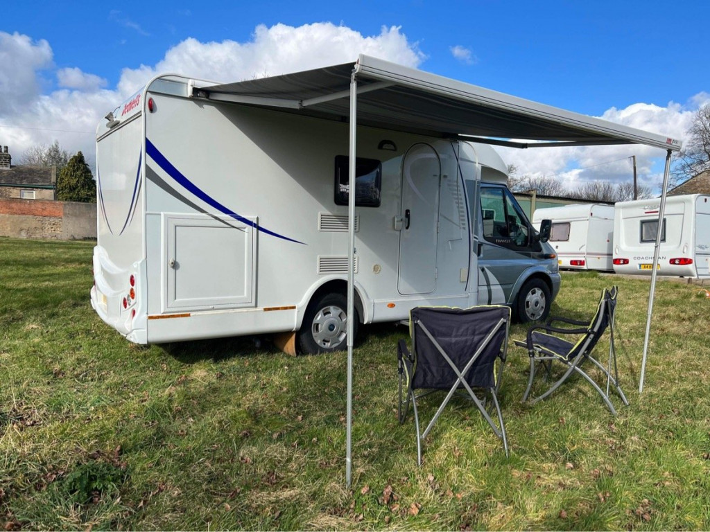 FORD TRANSIT 150 MOTOR CARAVAN