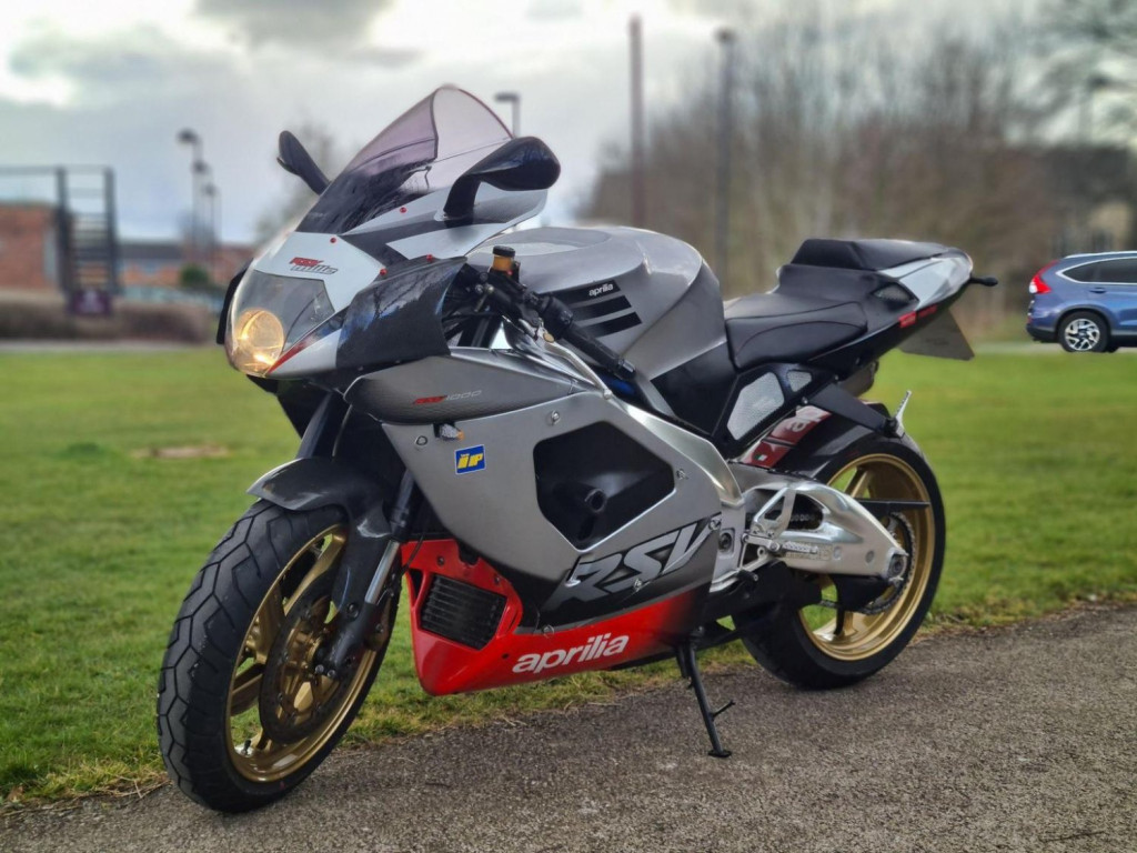 APRILIA RSV