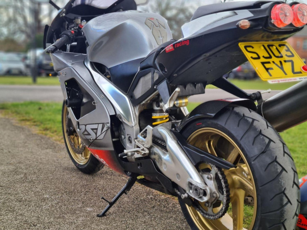 APRILIA RSV