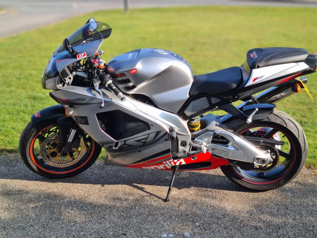 APRILIA RSV