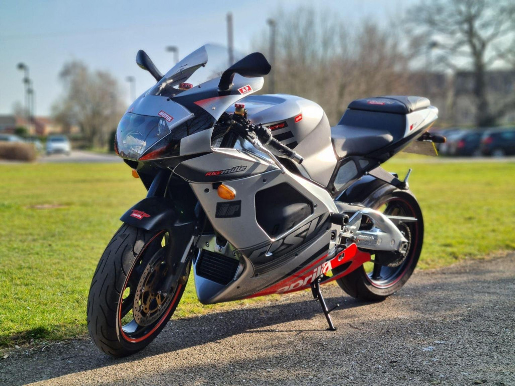 APRILIA RSV