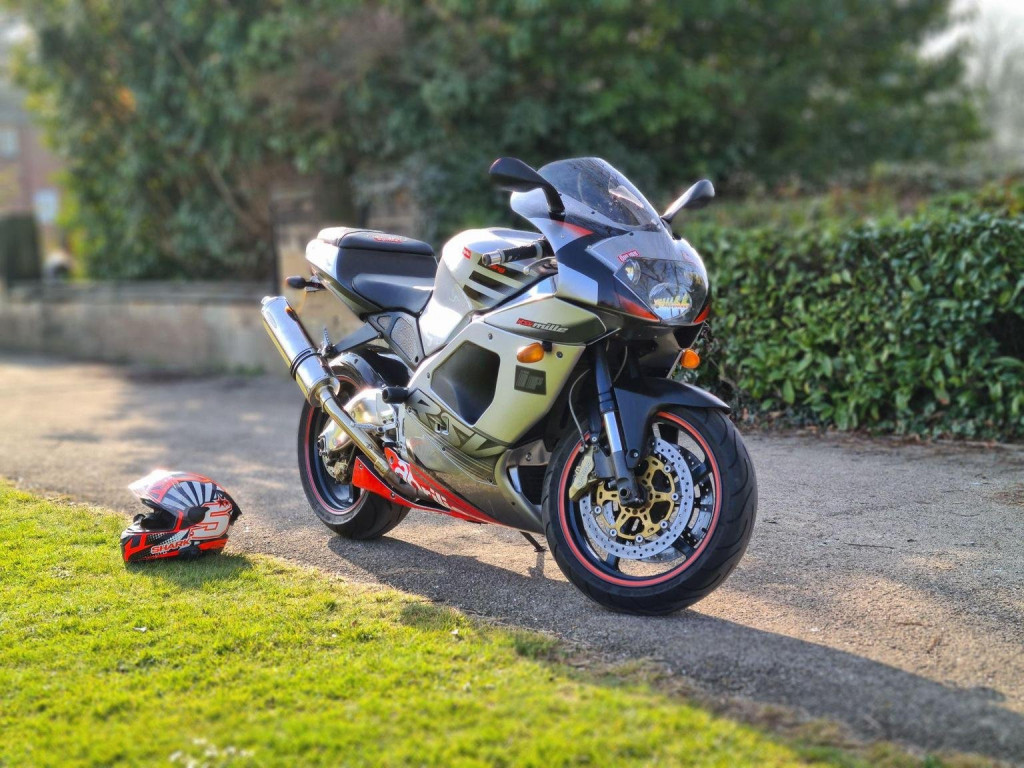 APRILIA RSV