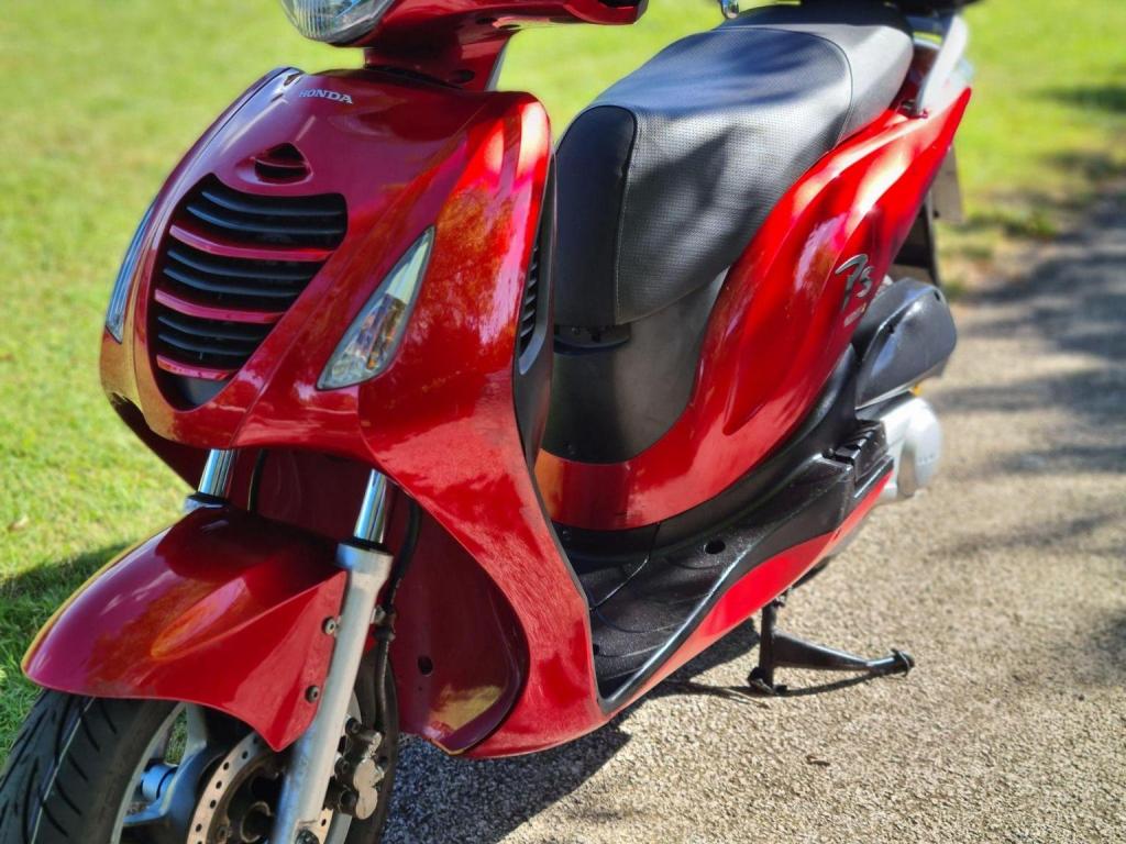 HONDA PES125