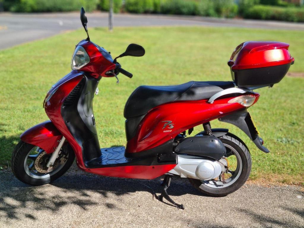 HONDA PES125
