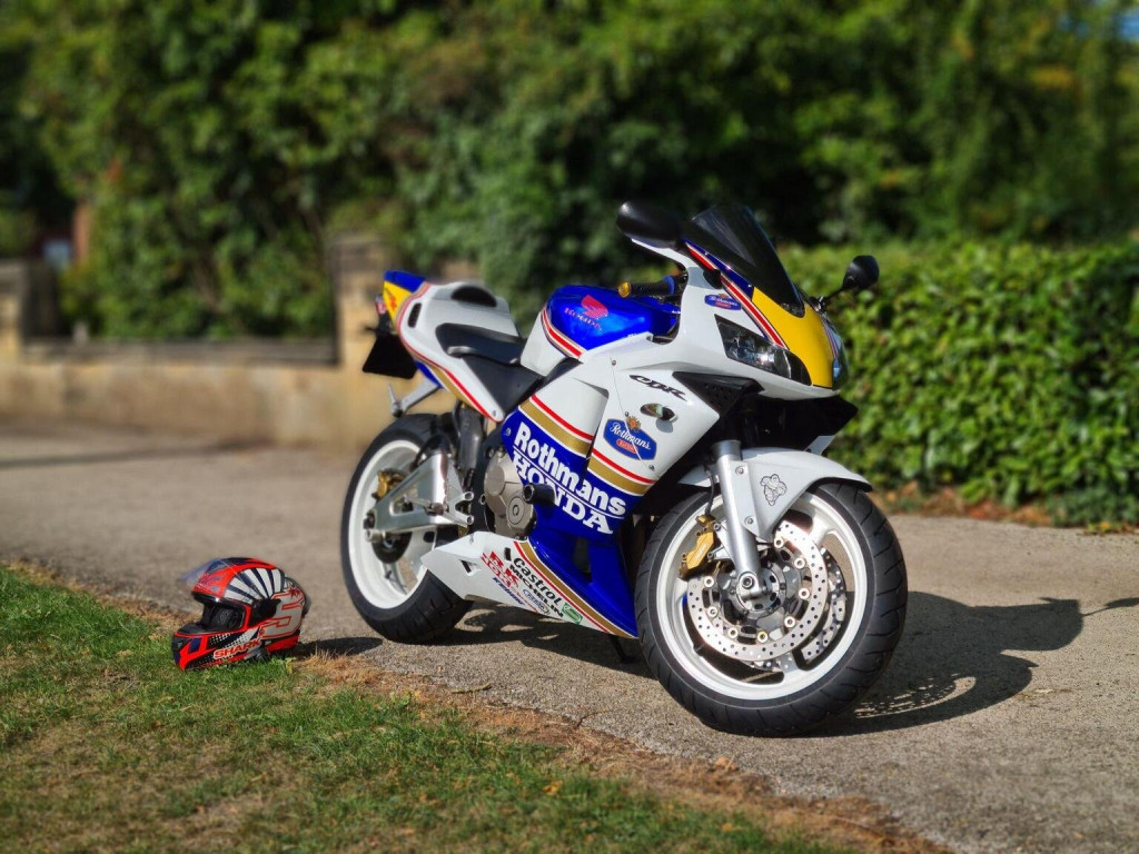 View HONDA CBR600RR Stunning Rothmans Replica!