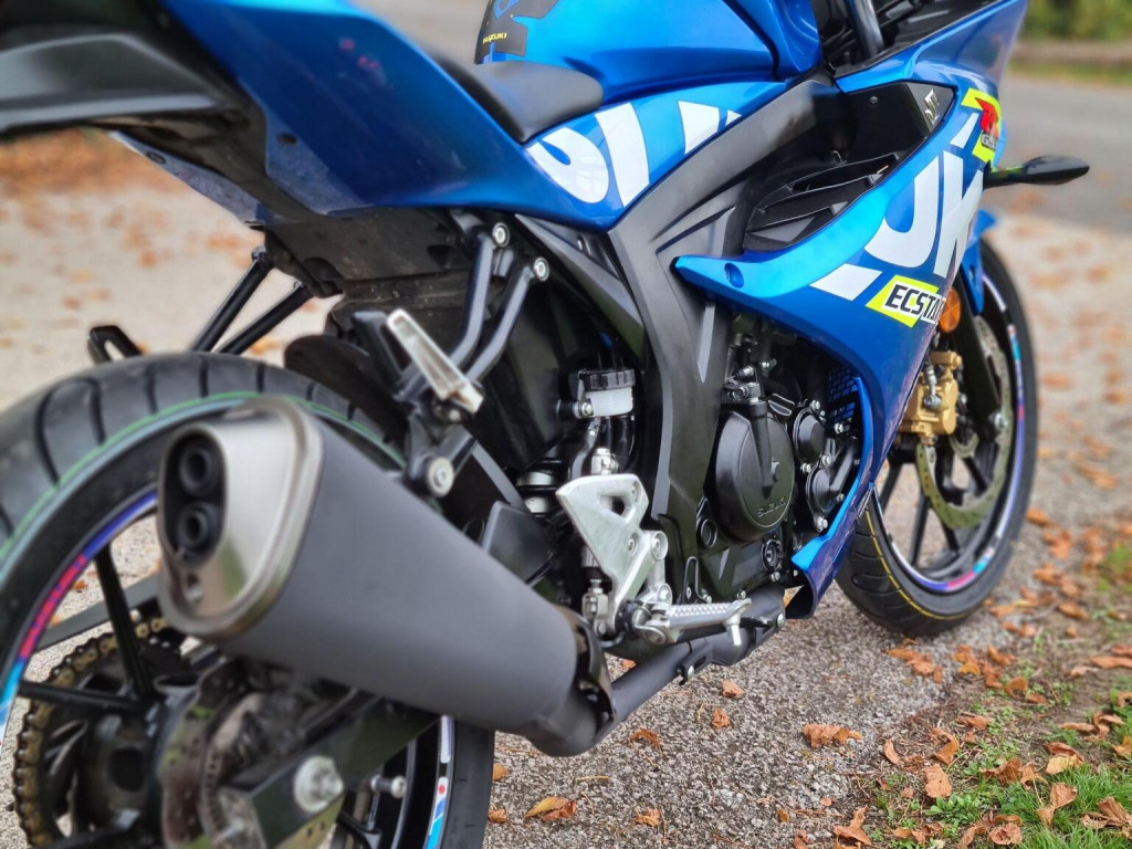 SUZUKI GSXR125