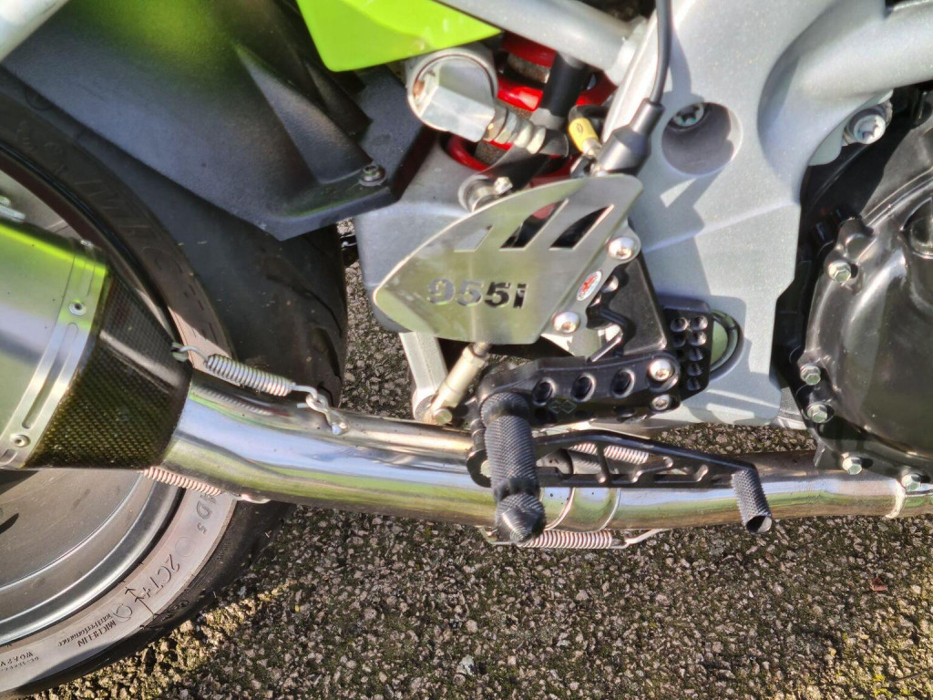 TRIUMPH SPEED TRIPLE 955