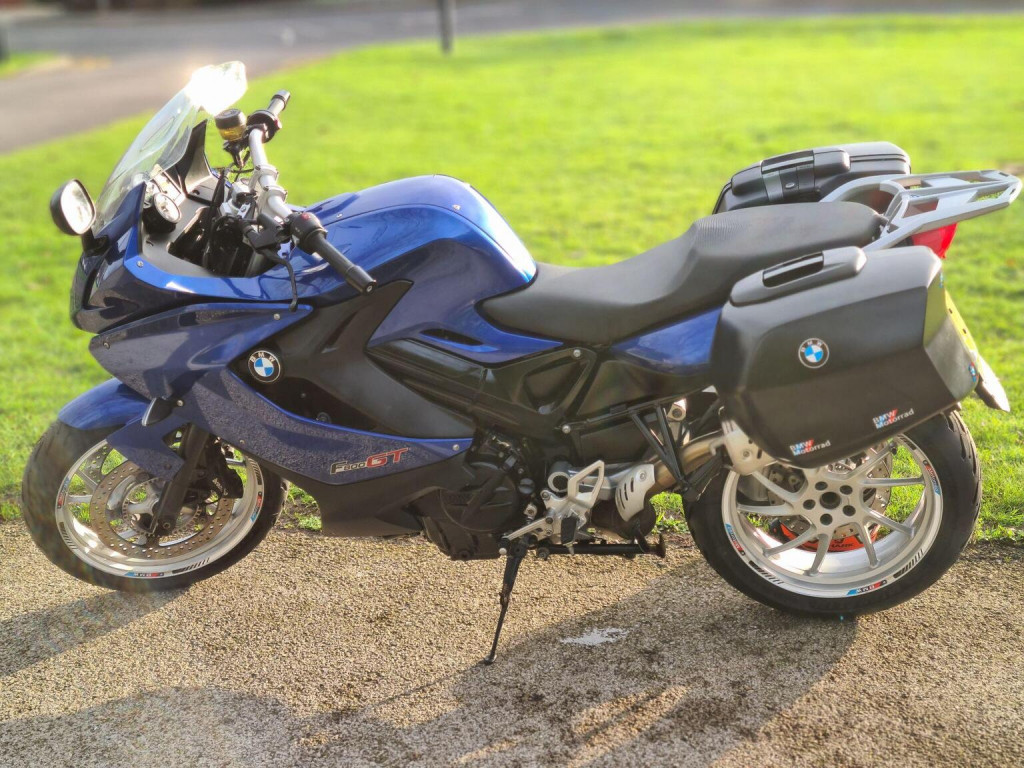 BMW F 800 GT