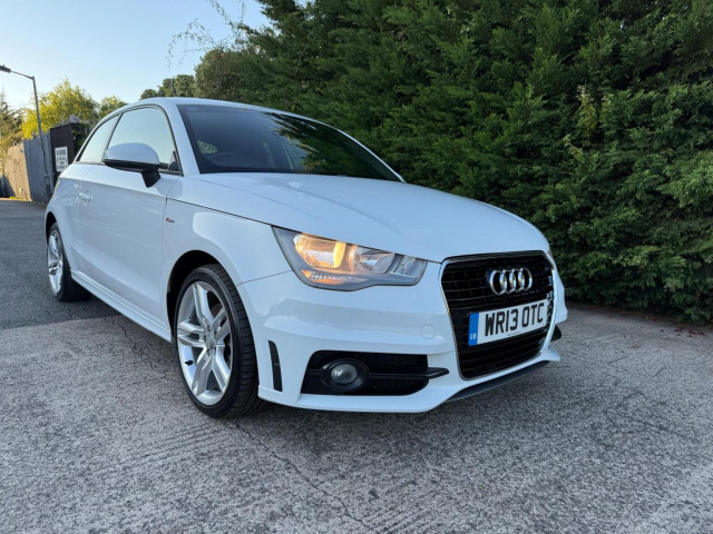 AUDI