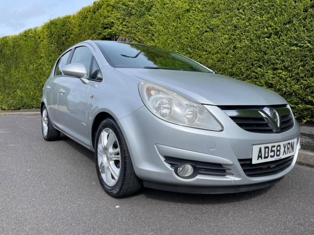 VAUXHALL CORSA