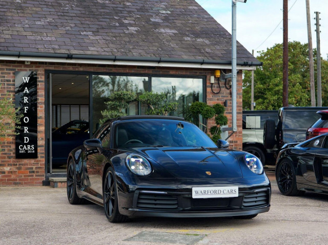 PORSCHE