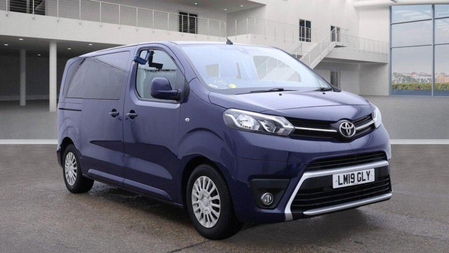 TOYOTA PROACE VERSO