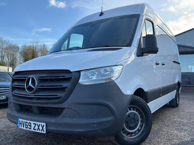 MERCEDES-BENZ SPRINTER