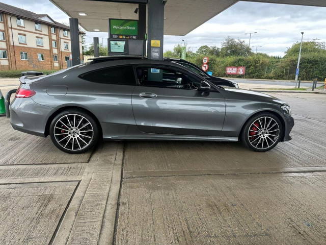 MERCEDES-BENZ C CLASS