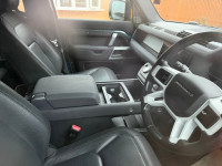 LAND ROVER DEFENDER 110