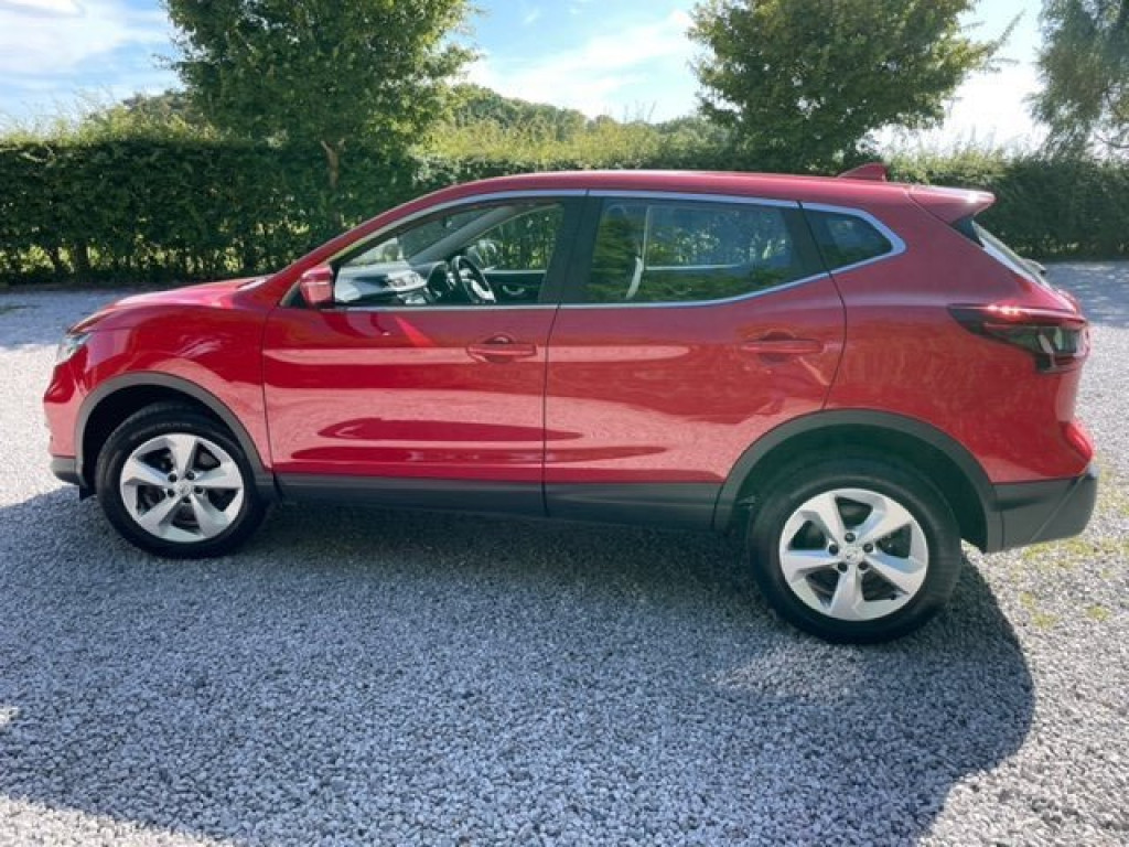 NISSAN QASHQAI