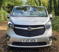 VAUXHALL VIVARO