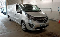 VAUXHALL VIVARO