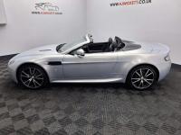 ASTON MARTIN VANTAGE