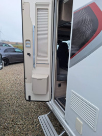 AUTO-TRAIL F-LINE F74