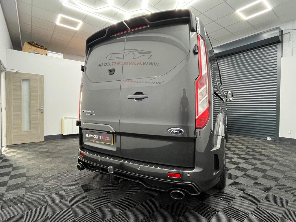 FORD TRANSIT CUSTOM