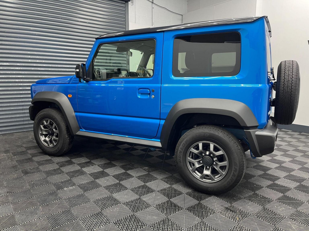 SUZUKI JIMNY