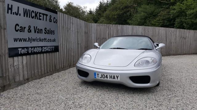 FERRARI 360