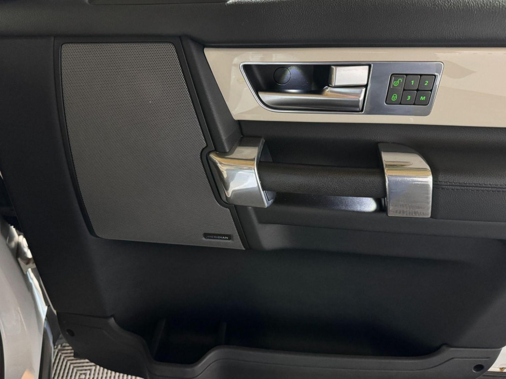 LAND ROVER DISCOVERY 4